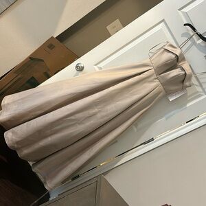 Dave & Johnny Cream/Taupe Gown 0